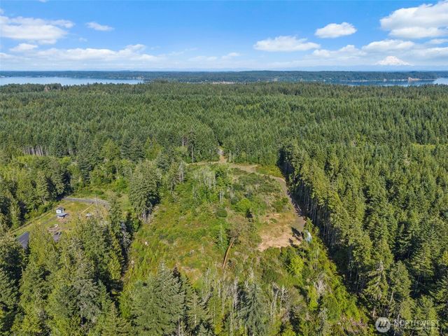 2561 E Harstine Island Road N, Shelton, WA 98584