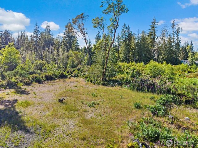 2561 E Harstine Island Road N, Shelton, WA 98584