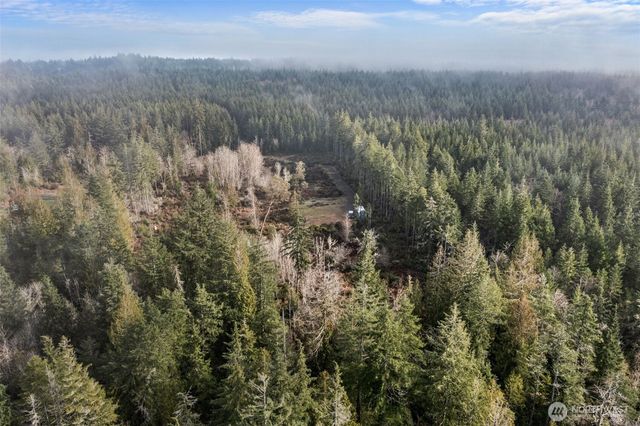 2561 E Harstine Island Road N, Shelton, WA 98584