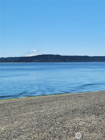 2561 E Harstine Island Road N, Shelton, WA 98584