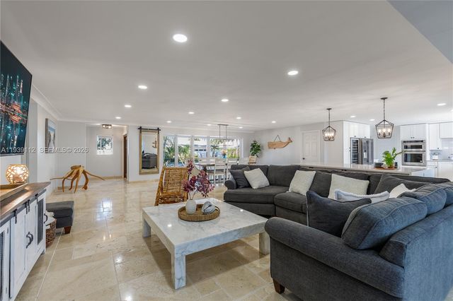 3010 NE 58th St, Fort Lauderdale, FL 33308