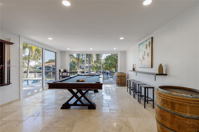 3010 NE 58th St, Fort Lauderdale, FL 33308