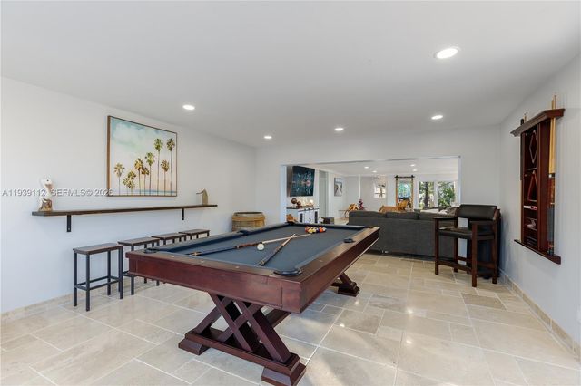 3010 NE 58th St, Fort Lauderdale, FL 33308