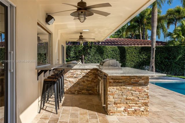 3010 NE 58th St, Fort Lauderdale, FL 33308