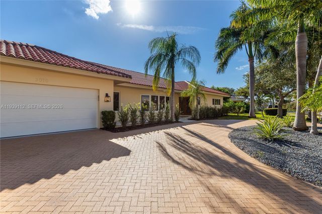 3010 NE 58th St, Fort Lauderdale, FL 33308