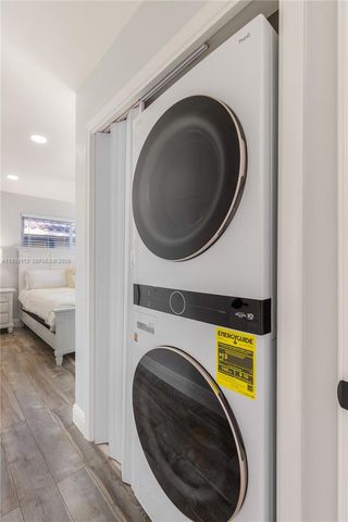 3010 NE 58th St, Fort Lauderdale, FL 33308