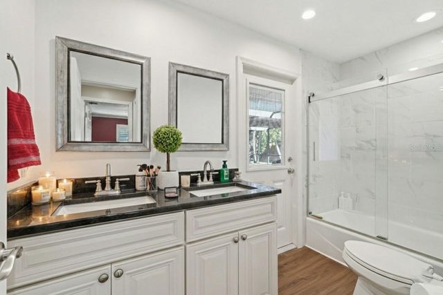 10099 LINDEN PLACE DRIVE, Seminole, FL 33776