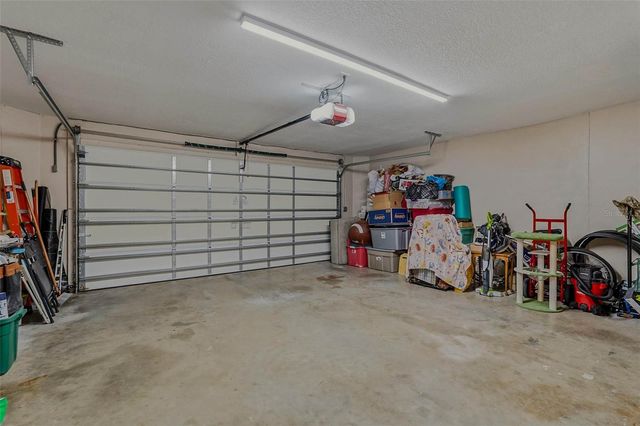 10099 LINDEN PLACE DRIVE, Seminole, FL 33776