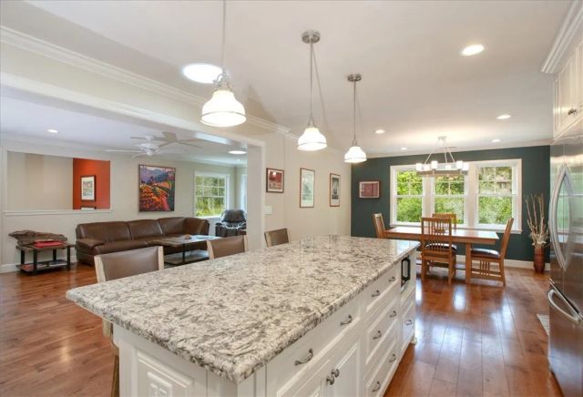 1835 Orville Avenue, Cambria, CA 93428