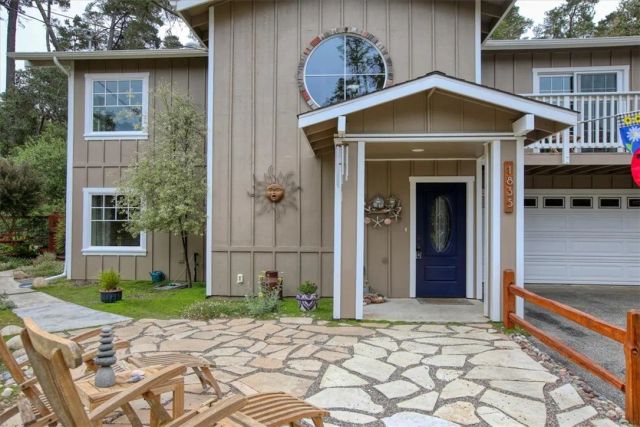 1835 Orville Avenue, Cambria, CA 93428