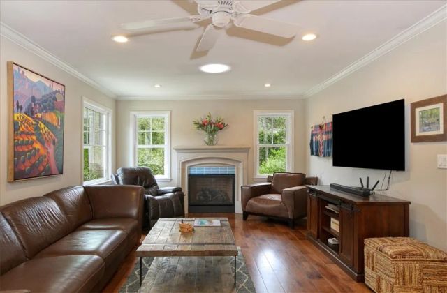 1835 Orville Avenue, Cambria, CA 93428