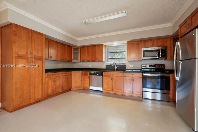 5632 Hayes Street, Hollywood, FL 33021