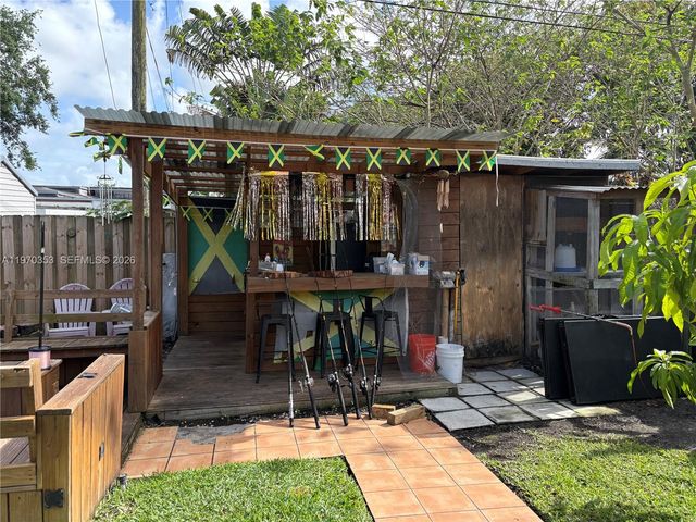 5632 Hayes Street, Hollywood, FL 33021