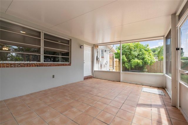 5632 Hayes Street, Hollywood, FL 33021