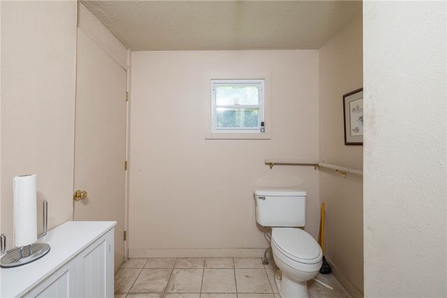 1722 N Gregg Avenue, Fayetteville, AR 72703