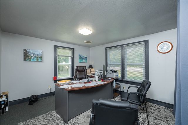 1722 N Gregg Avenue, Fayetteville, AR 72703