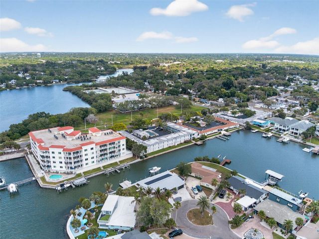 1866 VENETIAN POINT DRIVE, Clearwater, FL 33755