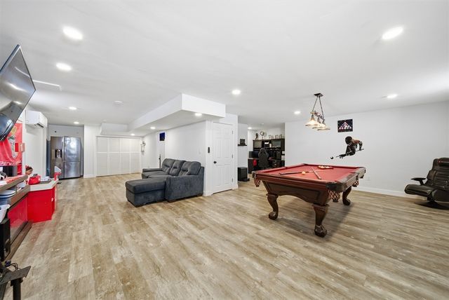 5 Nottingham Cir, Swansea, MA 02777