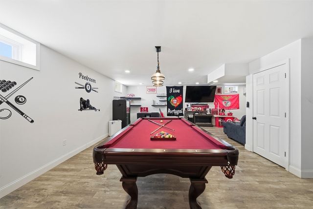 5 Nottingham Cir, Swansea, MA 02777