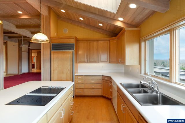 3485 Cherokee Dr S, Salem, OR 97302