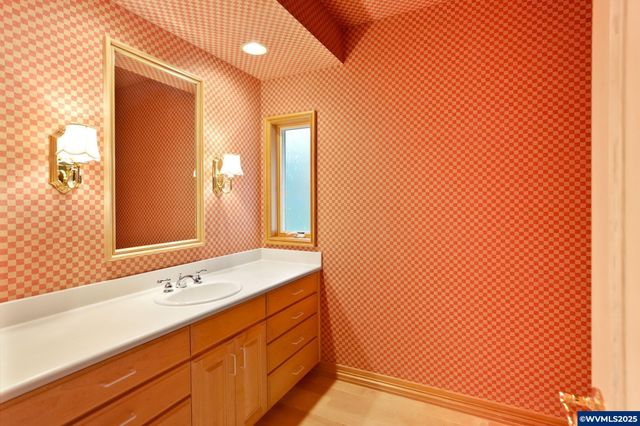 3485 Cherokee Dr S, Salem, OR 97302