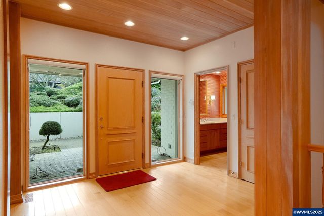 3485 Cherokee Dr S, Salem, OR 97302