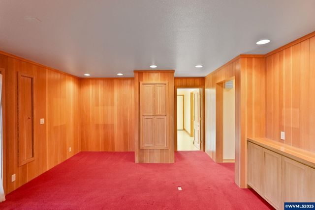 3485 Cherokee Dr S, Salem, OR 97302