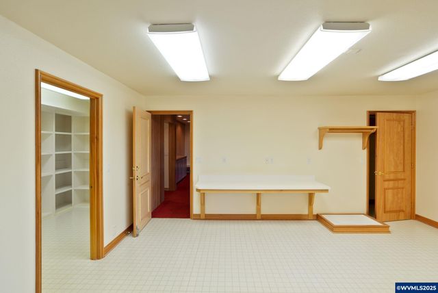 3485 Cherokee Dr S, Salem, OR 97302