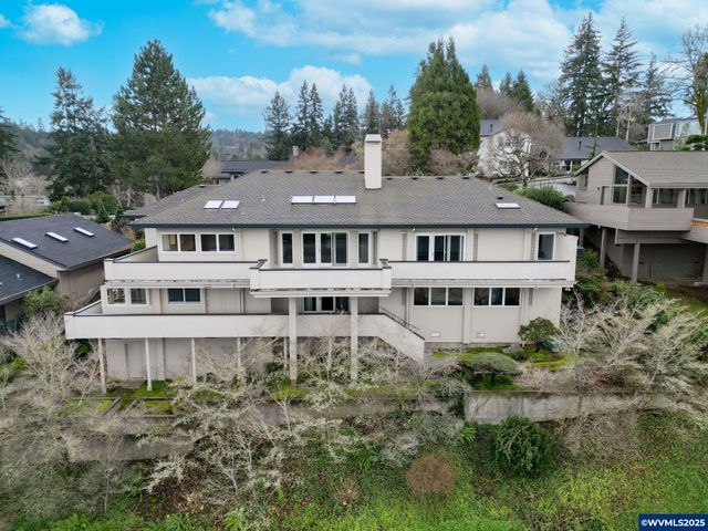 3485 Cherokee Dr S, Salem, OR 97302