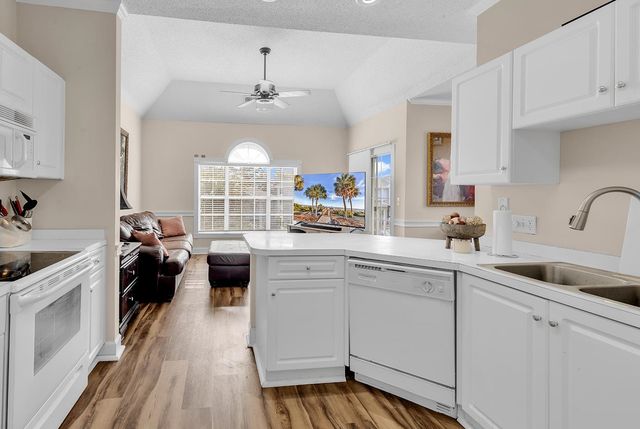 4773 Wild Iris Dr Apt 301, Myrtle Beach, SC 29577