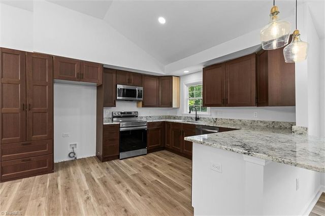 426 Fitch Drive, Mebane, NC 27302