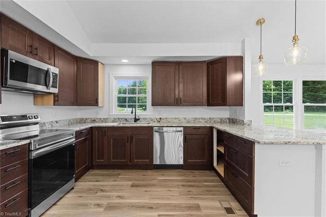 426 Fitch Drive, Mebane, NC 27302