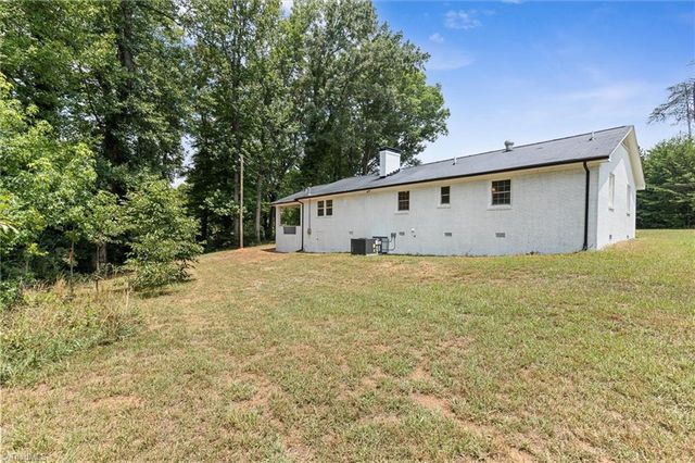 426 Fitch Drive, Mebane, NC 27302