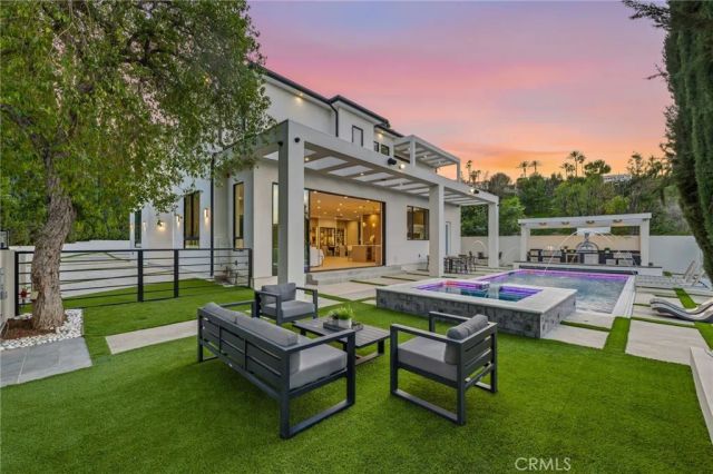 4331 Alonzo, Encino, CA 91316
