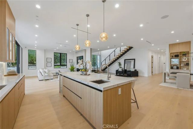 4331 Alonzo, Encino, CA 91316