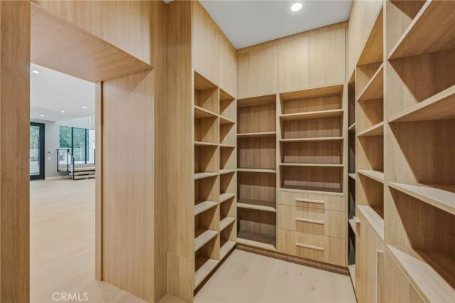 4331 Alonzo, Encino, CA 91316