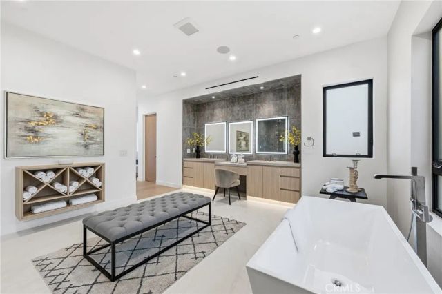 4331 Alonzo, Encino, CA 91316