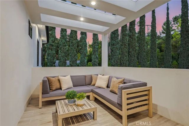 4331 Alonzo, Encino, CA 91316