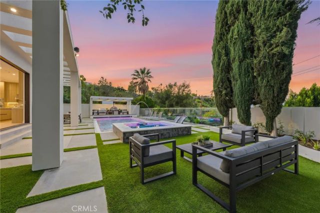 4331 Alonzo, Encino, CA 91316