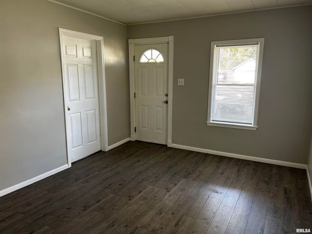 1020 E KANSAS Avenue, Peoria, IL 61603