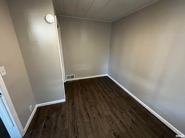 1020 E KANSAS Avenue, Peoria, IL 61603