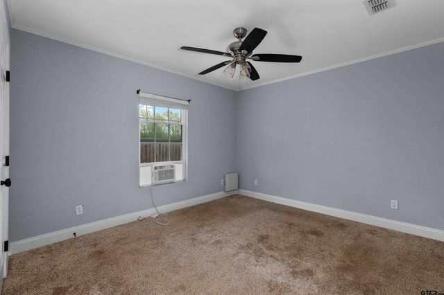 2809 S Broadway, Kilgore, TX 75662