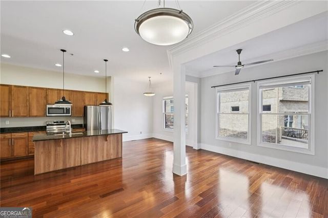 745 Fountainhead Lane NE 126, Atlanta, GA 30324