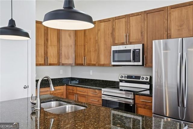 745 Fountainhead Lane NE 126, Atlanta, GA 30324