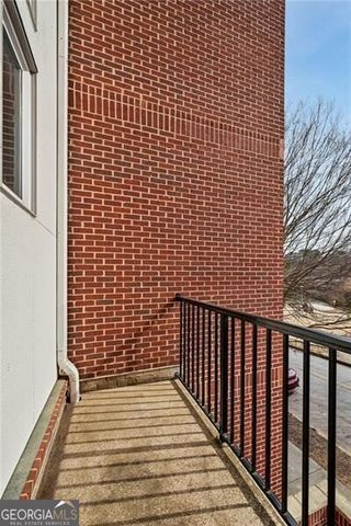745 Fountainhead Lane NE 126, Atlanta, GA 30324