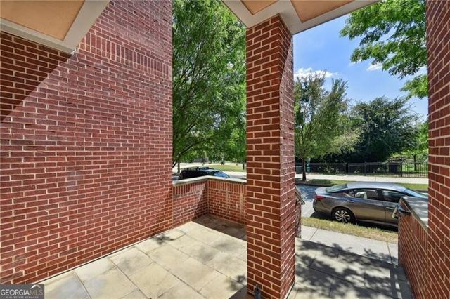 745 Fountainhead Lane NE 126, Atlanta, GA 30324