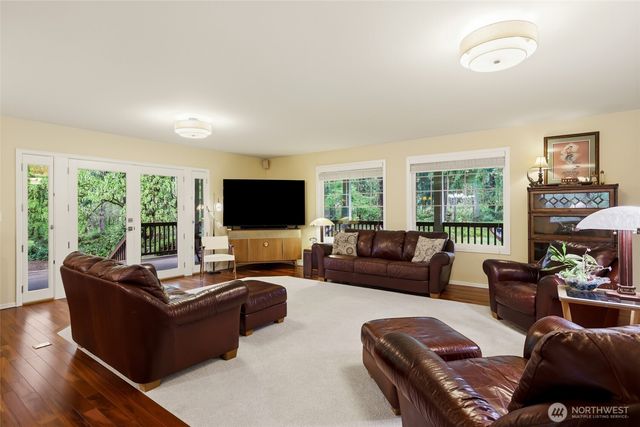 16316 245th Street E, Graham, WA 98338
