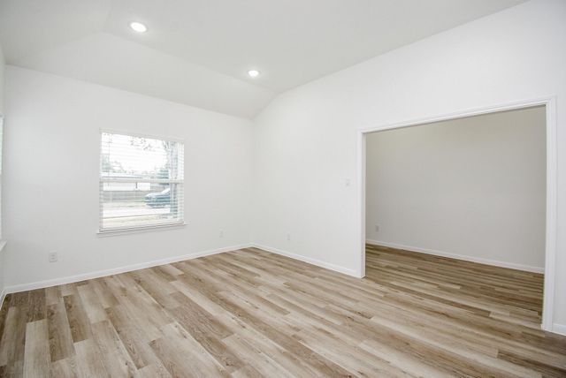 2139 Counter Point Drive, Houston, TX 77055