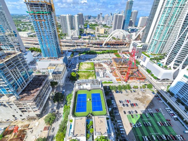 851 NE 1st Ave 3201, Miami, FL 33132