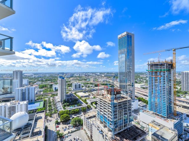 851 NE 1st Ave 3201, Miami, FL 33132